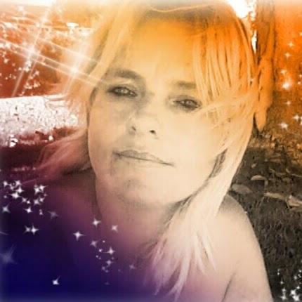 Debra Roy Photo 36