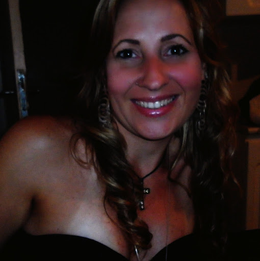 Silvia Ortiz Photo 38