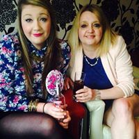 Julie Upton Photo 24