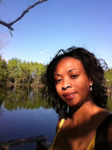 Erica Fields Photo 21