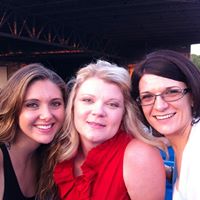 Christine Walls Photo 22