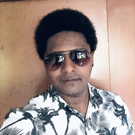 Efrain Martinez Photo 13