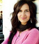 Traci Anderson Photo 3