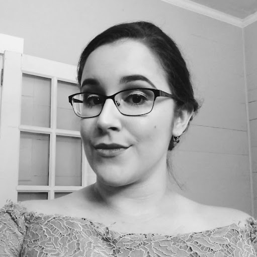 Catherine Delgado Photo 13