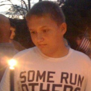 Austin Lowe Photo 29 Austin Lowe Photo 29