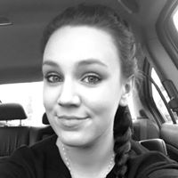 Cassandra Watson Photo 22