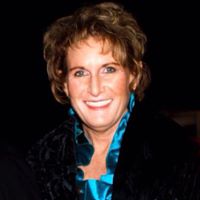 Elizabeth Durham Photo 41