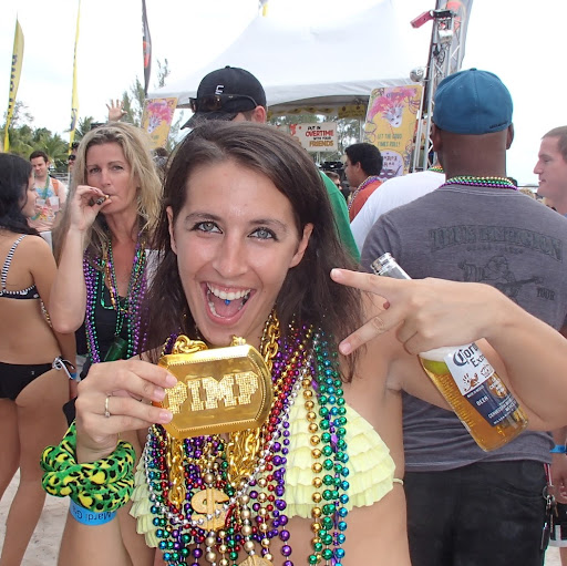 Tara O'Connor Photo 22