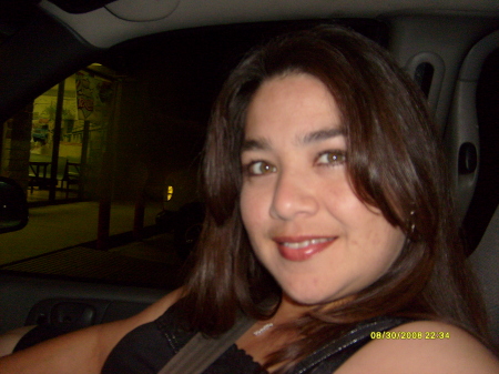 Melinda Torres Photo 18