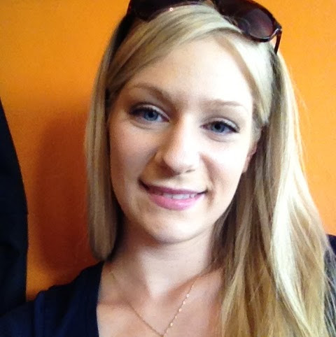 Samantha Hart Photo 26