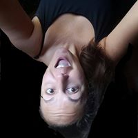 Michelle Perkins Photo 19