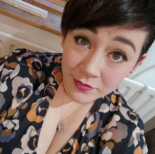 Laura Adair Photo 12