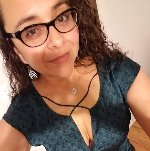 Elizabeth Mosley Photo 18