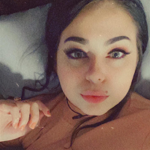 Samantha Aiello Photo 21