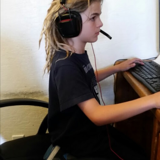 Julie Hageman Photo 9