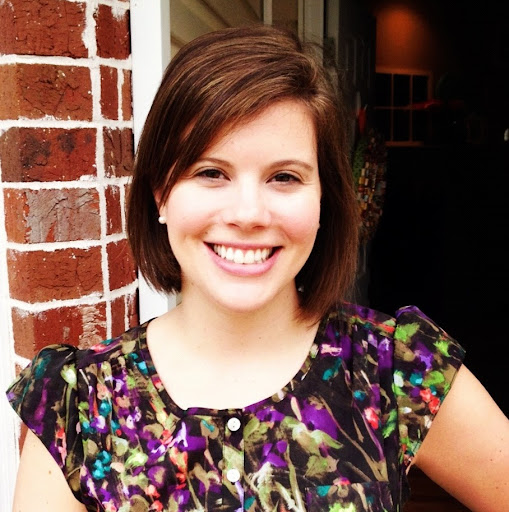 Kristen Holmes Photo 26