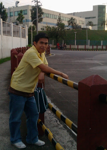 Ferdinand Garcia Photo 21