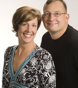 Lisa Meyer Photo 8