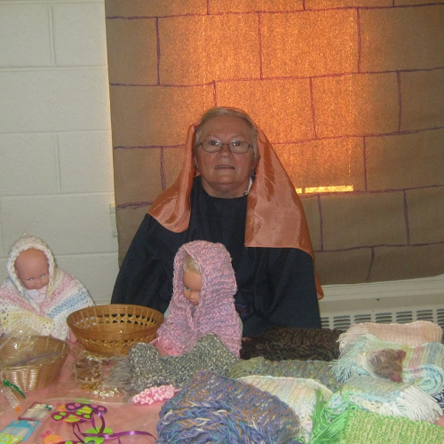 Linda Wilkes Photo 21