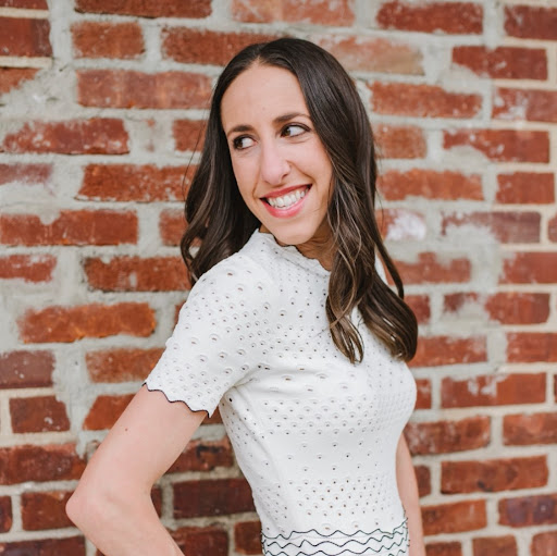 Stephanie Schultz Photo 11