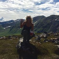 Carol Harvey Photo 8