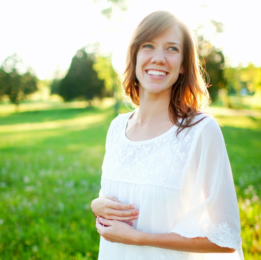 Angela Garrison Photo 6