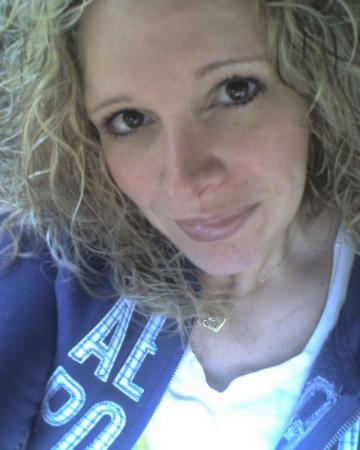 Roberta Keith Photo 15