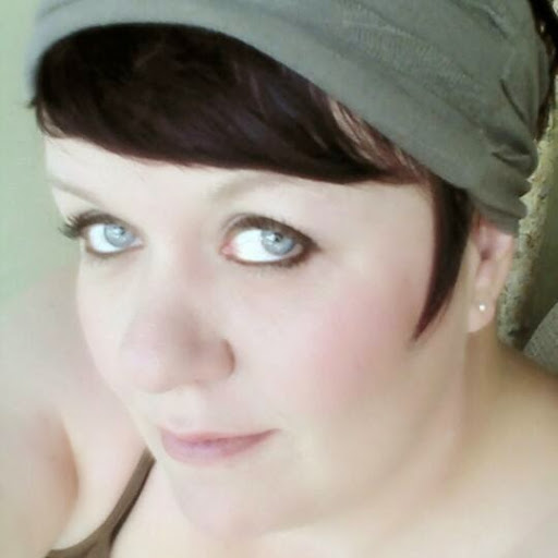 Amy Griffith Photo 32