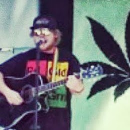 Jesse Weaver Photo 21