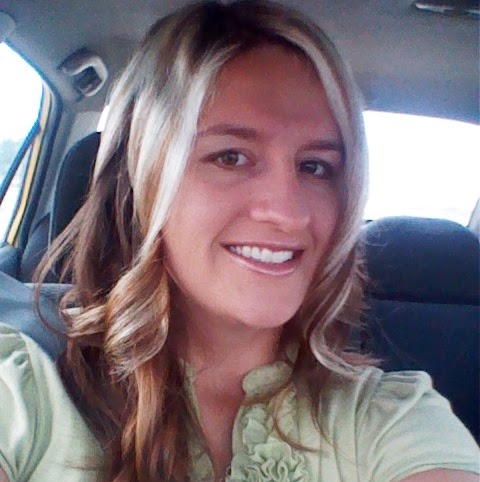 Stacy Woodward Photo 31