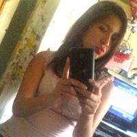 Reyna Campos Photo 14