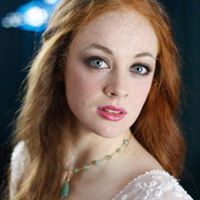 Kirsten Dwyer Photo 10