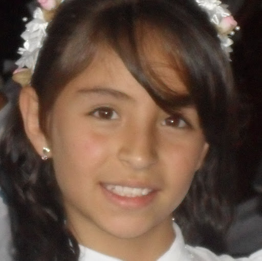 Michelle Restrepo Photo 12