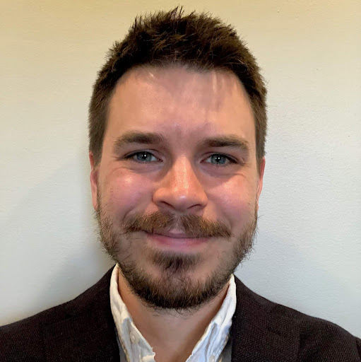 Jeremy Lang Photo 37