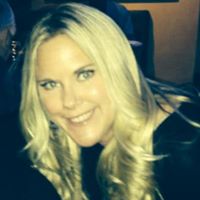 Lauren Welch Photo 6