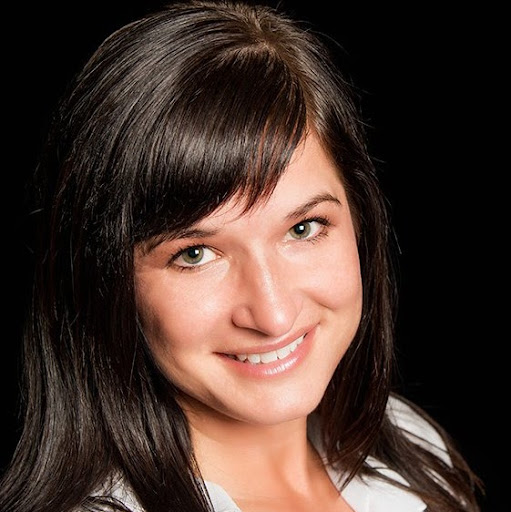 Annette Jones Photo 3