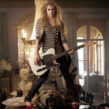 Mary Lavigne Photo 14