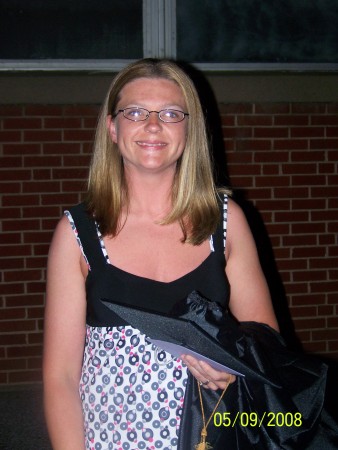 Stacey Sutton Photo 30