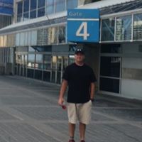 Chris Goering Photo 9