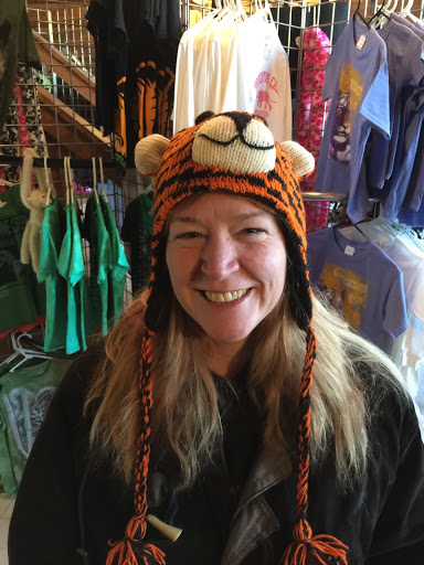 Dana Martin Photo 42