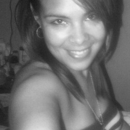Janet Camacho Photo 13