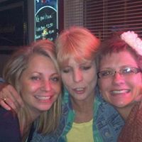 April Howell Photo 40