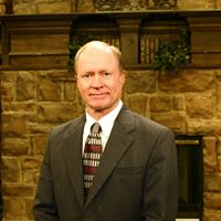 Alan Bullock Photo 9