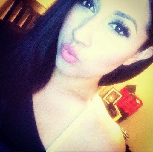 Irene Leon Photo 31