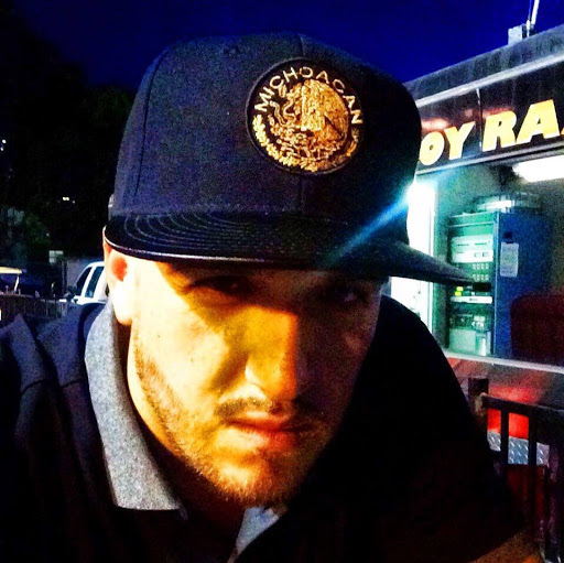 James Moreno Photo 22