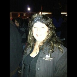 Jenny Howell Photo 12