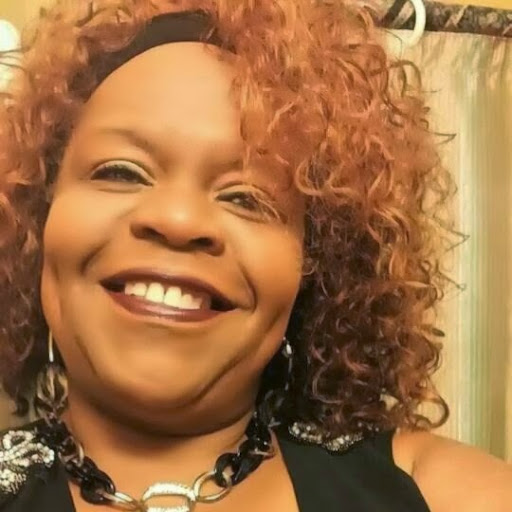 Alicia Reid Photo 5