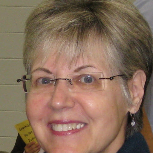 Amy Carroll Photo 14