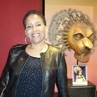 Erika Peterson Photo 28