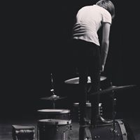 Cameron Conner Photo 19
